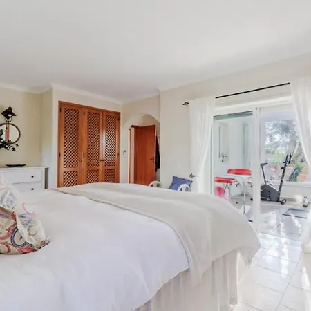 Apartamento Beautiful 5 Bedroom With Panoramic Sea Views Albufeira