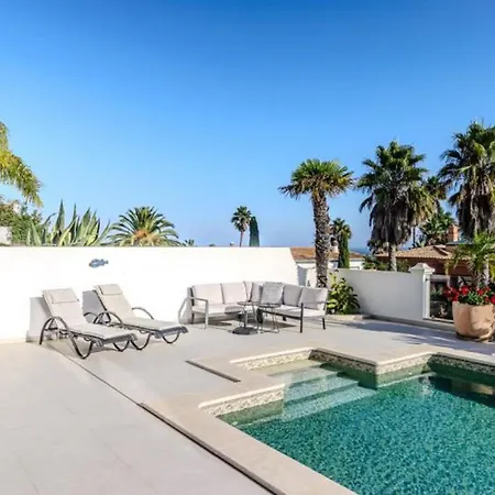 Beautiful 5 Bedroom With Panoramic Sea Views Апартаменты Албуфейра