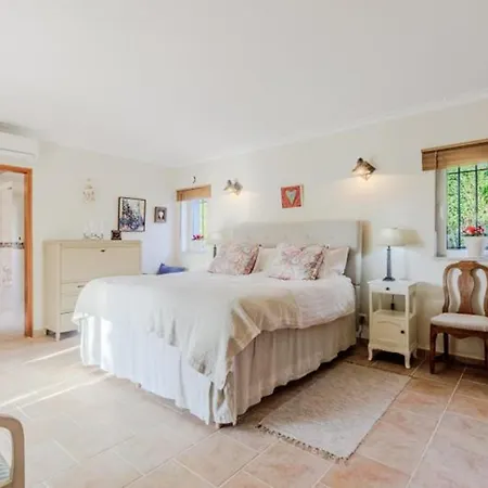 Beautiful 5 Bedroom With Panoramic Sea Views Apartamento Albufeira