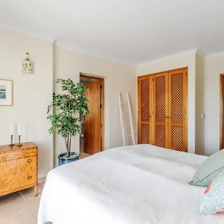 Beautiful 5 Bedroom With Panoramic Sea Views Albufeira